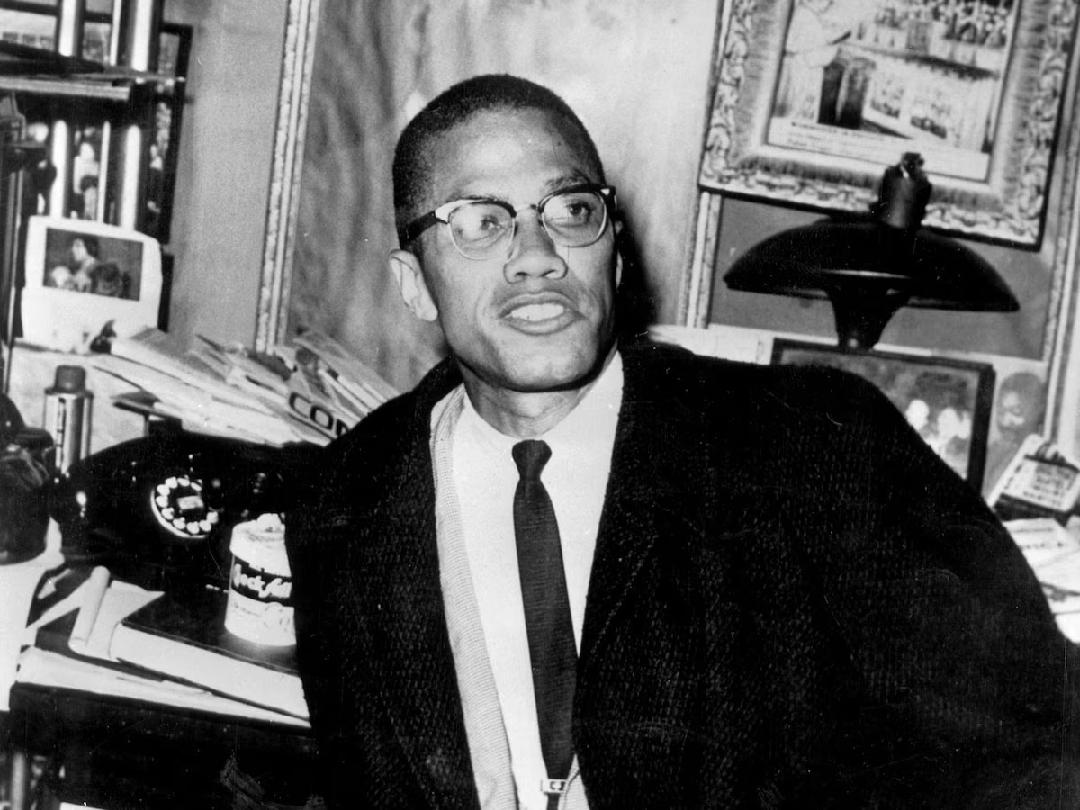 El crimen de Malcolm X: del ataque a su casa con molotov a los 15 balazos frente a su esposa embarazada